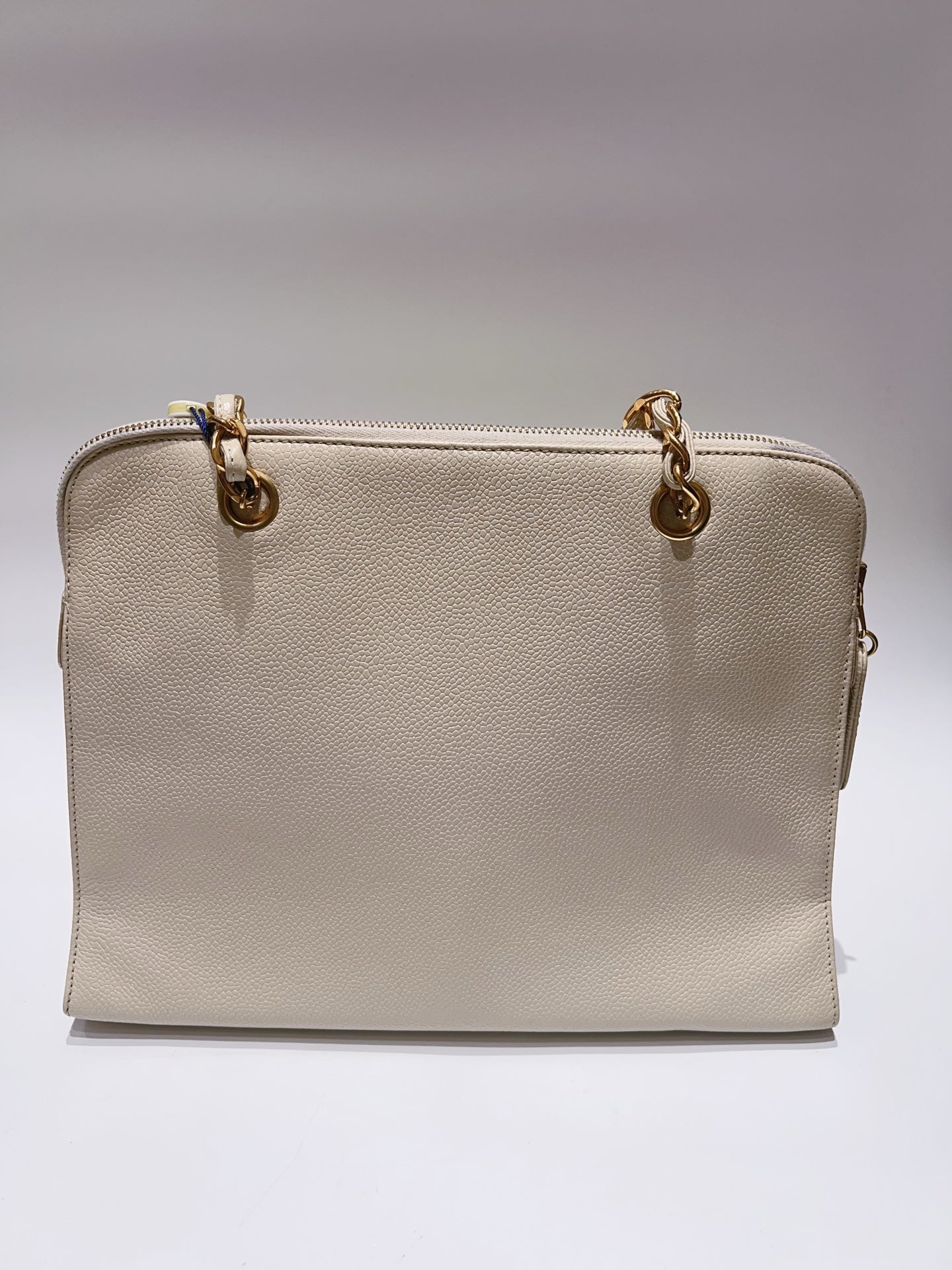 Chanel - Other - Calfskin - White - (medium)