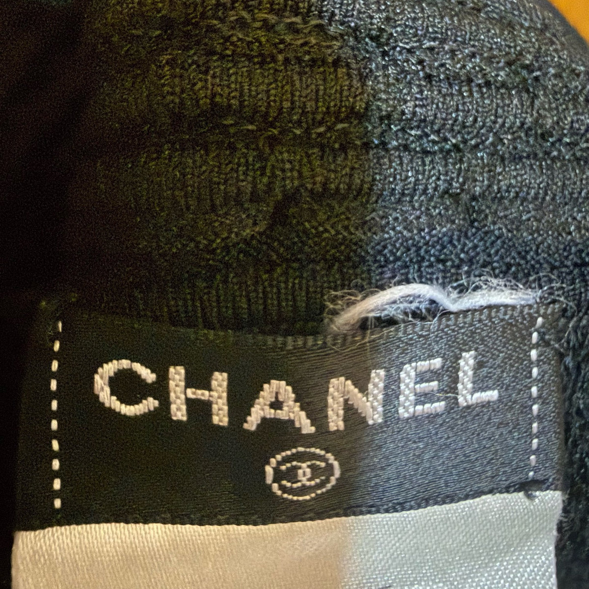 Chanel - Other - Cloth - Black - (36)