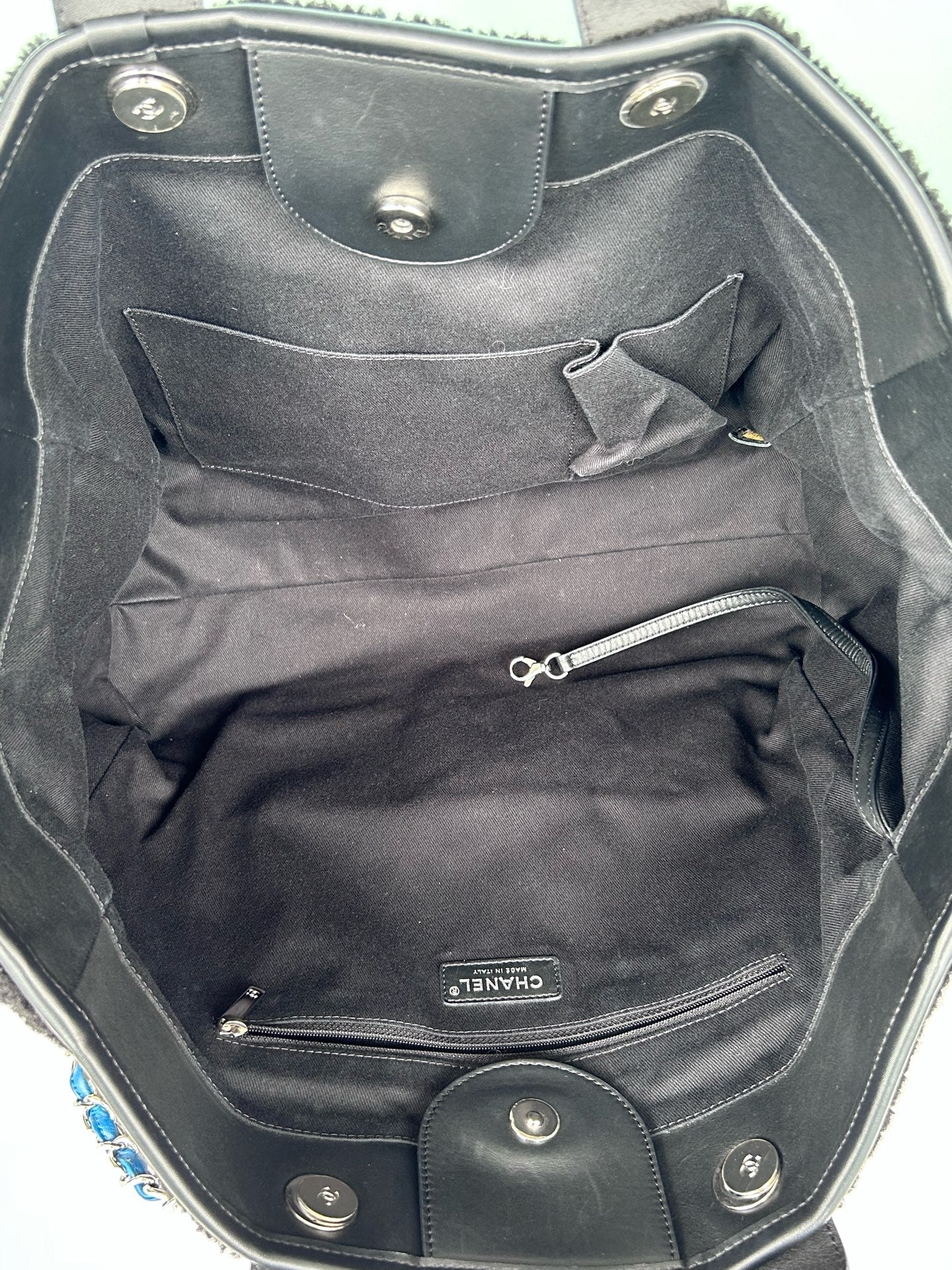 Chanel - Other - Cloth - Black - (large)