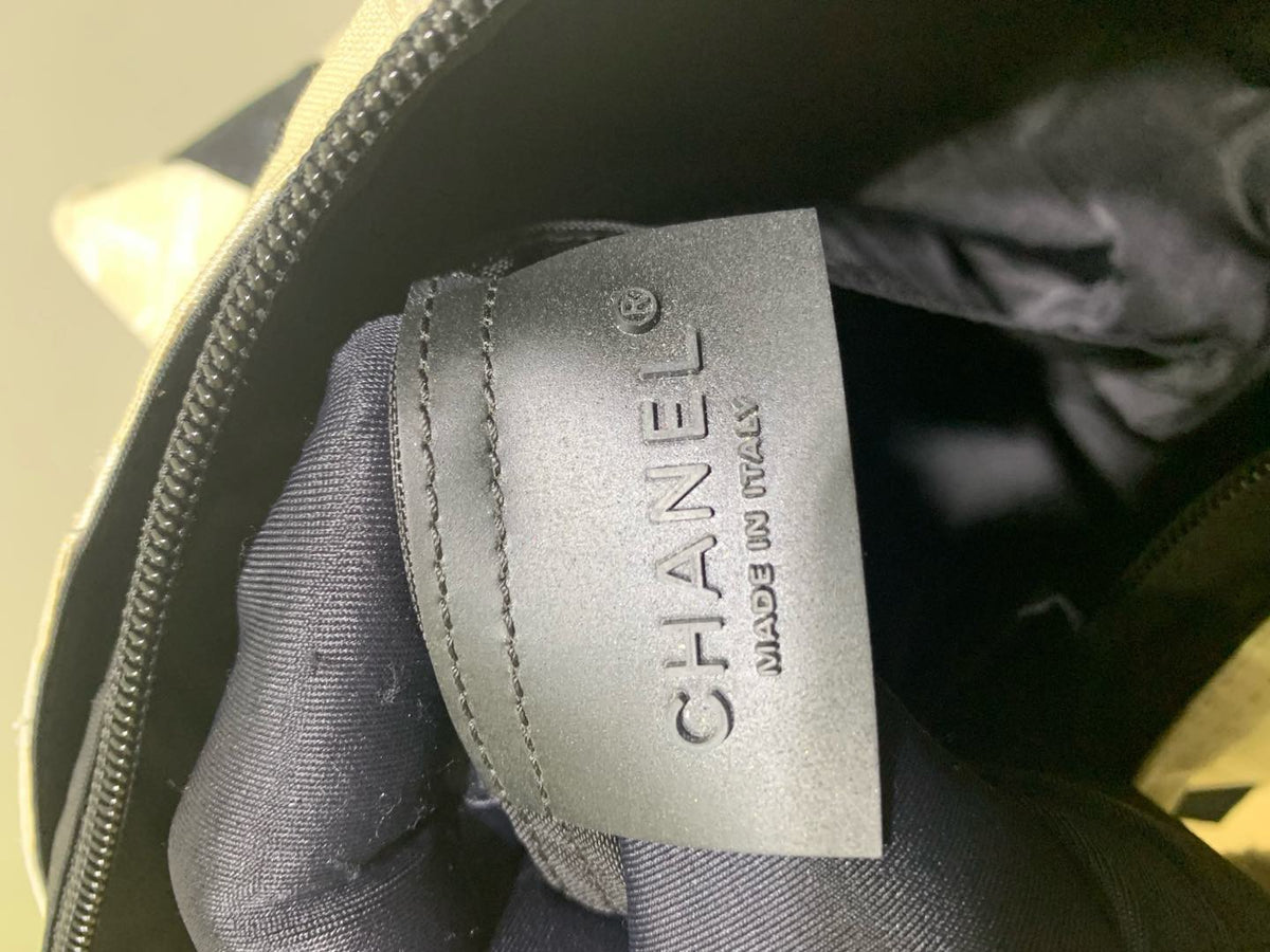 Chanel - Other - Cloth - Multicolour