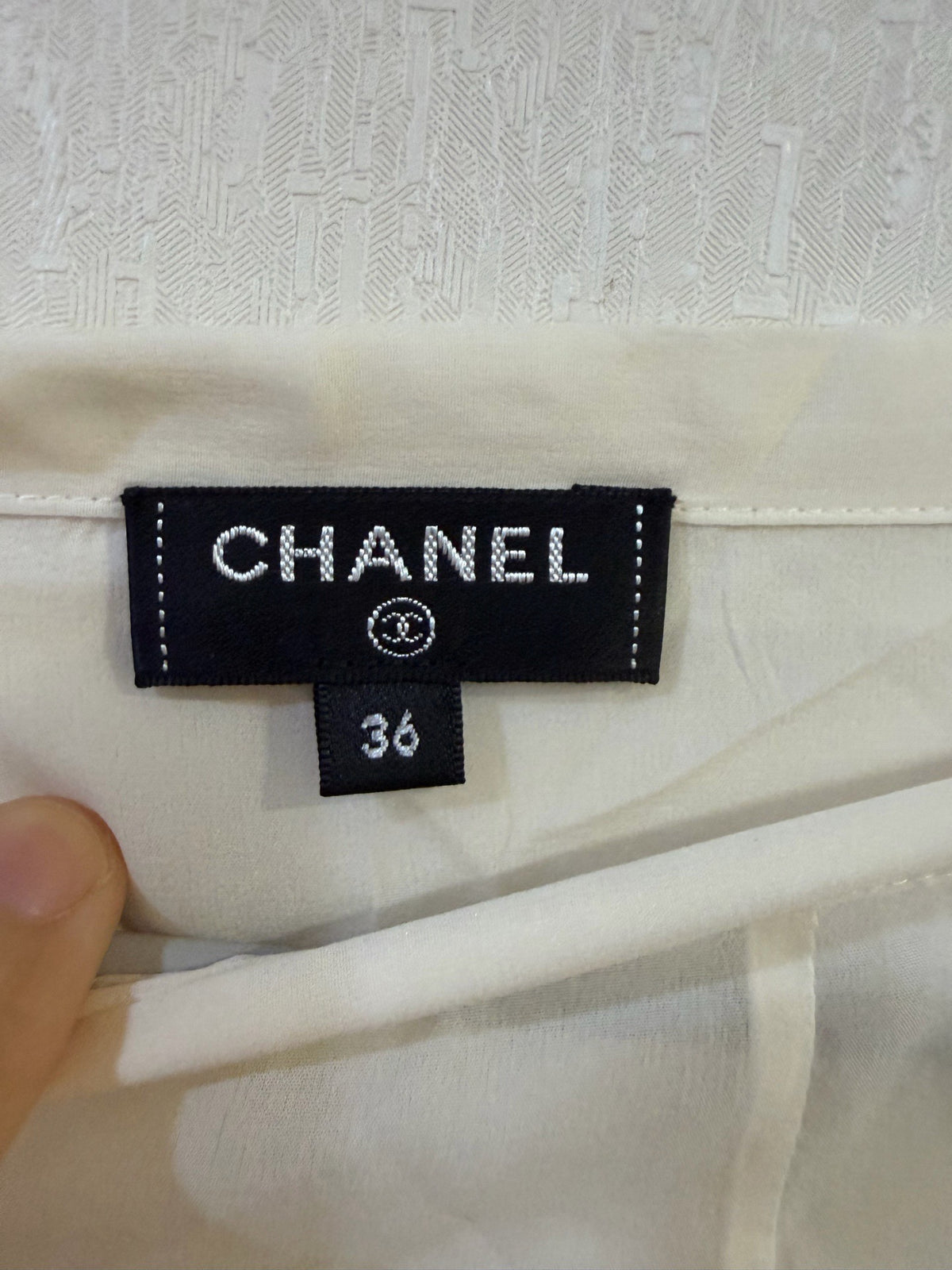 Chanel - Other - Cloth - White - (36)