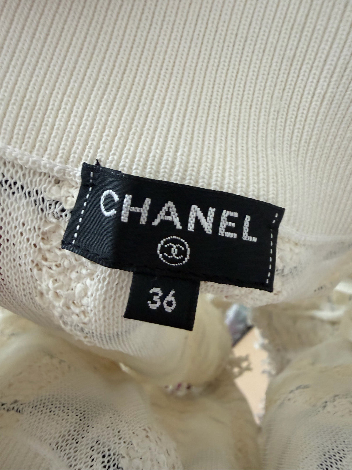 Chanel - Other - Cloth - White - (36)