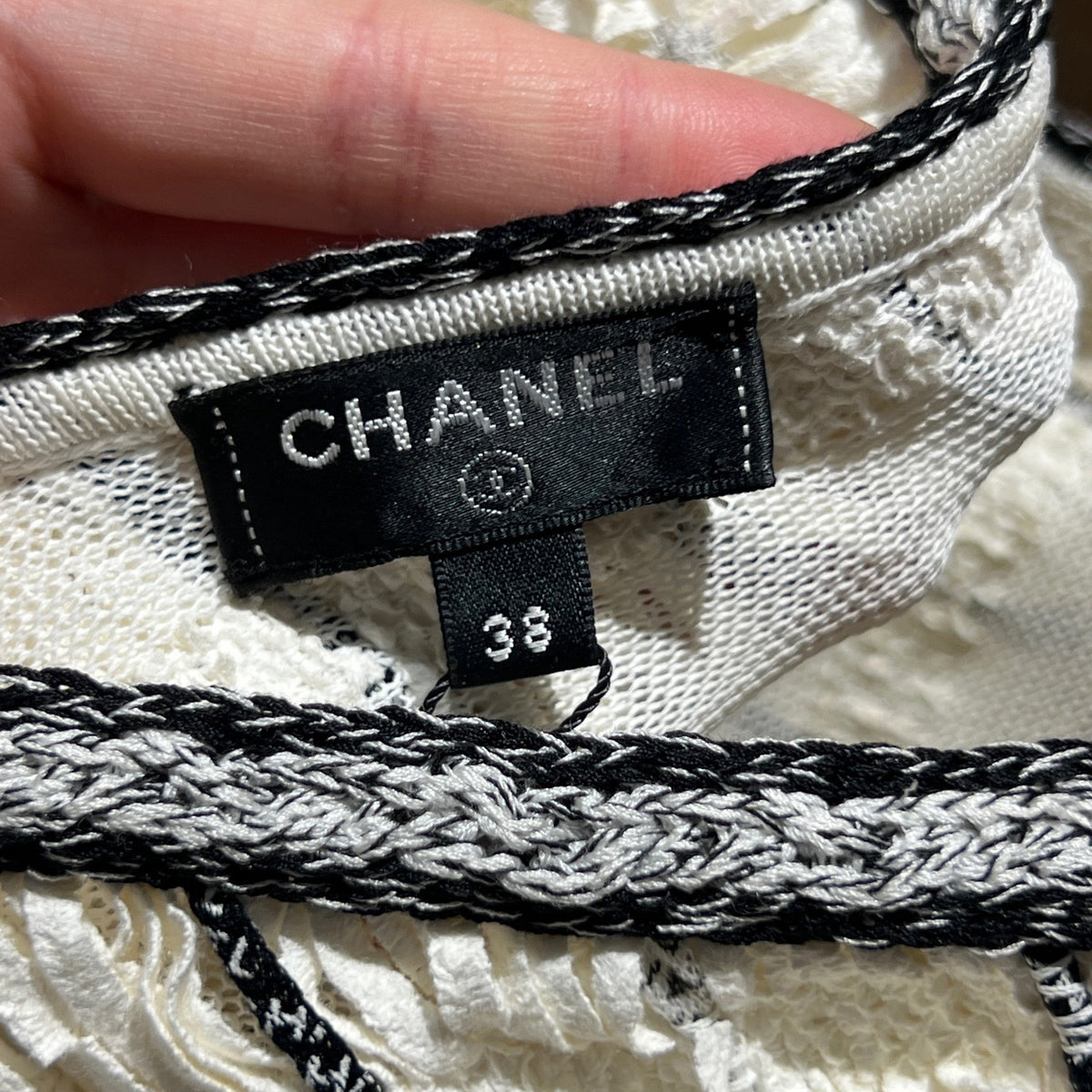 Chanel - Other - Cloth - White - (38)