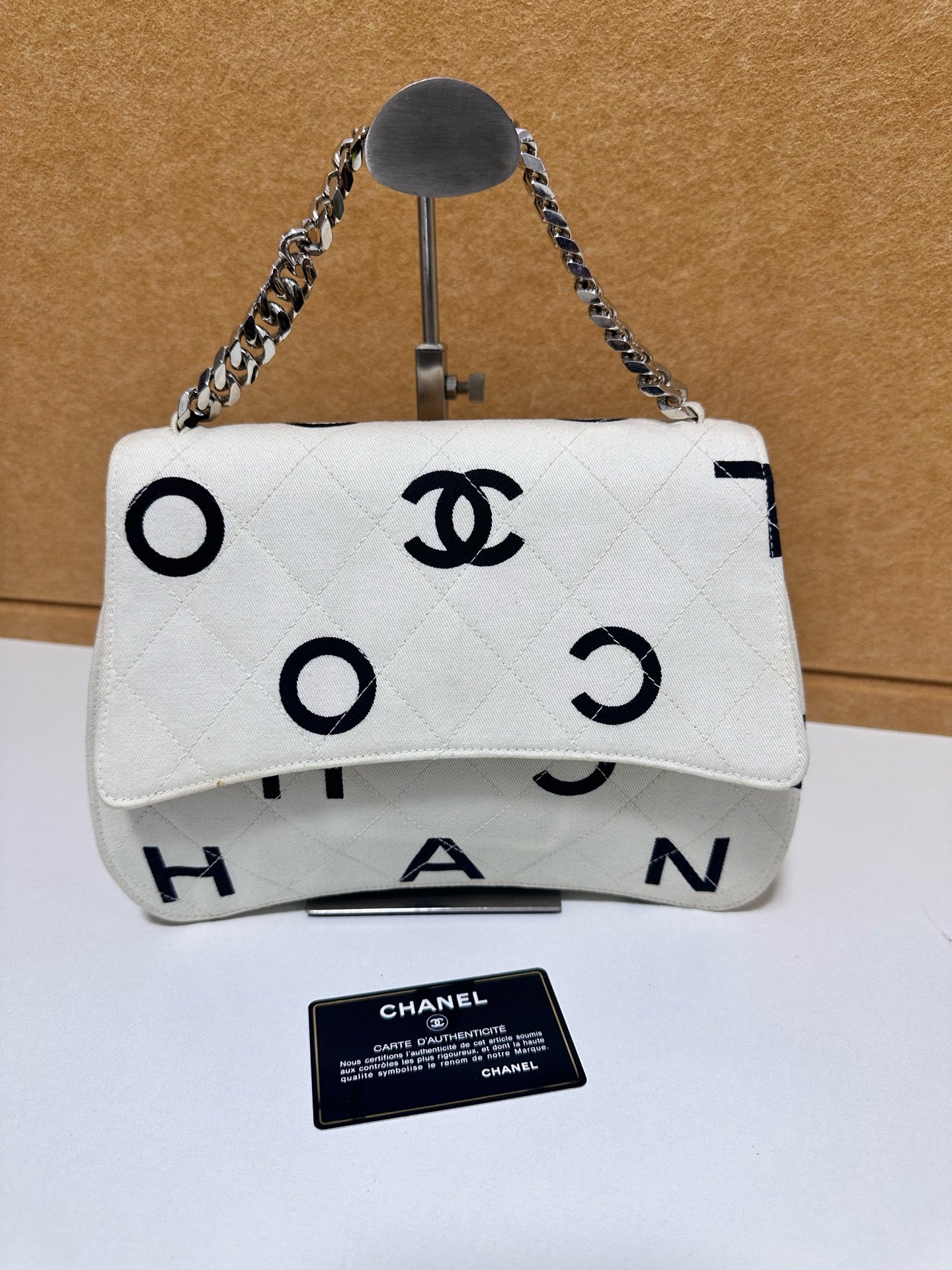 Chanel - Other - Cloth - White - (mini)