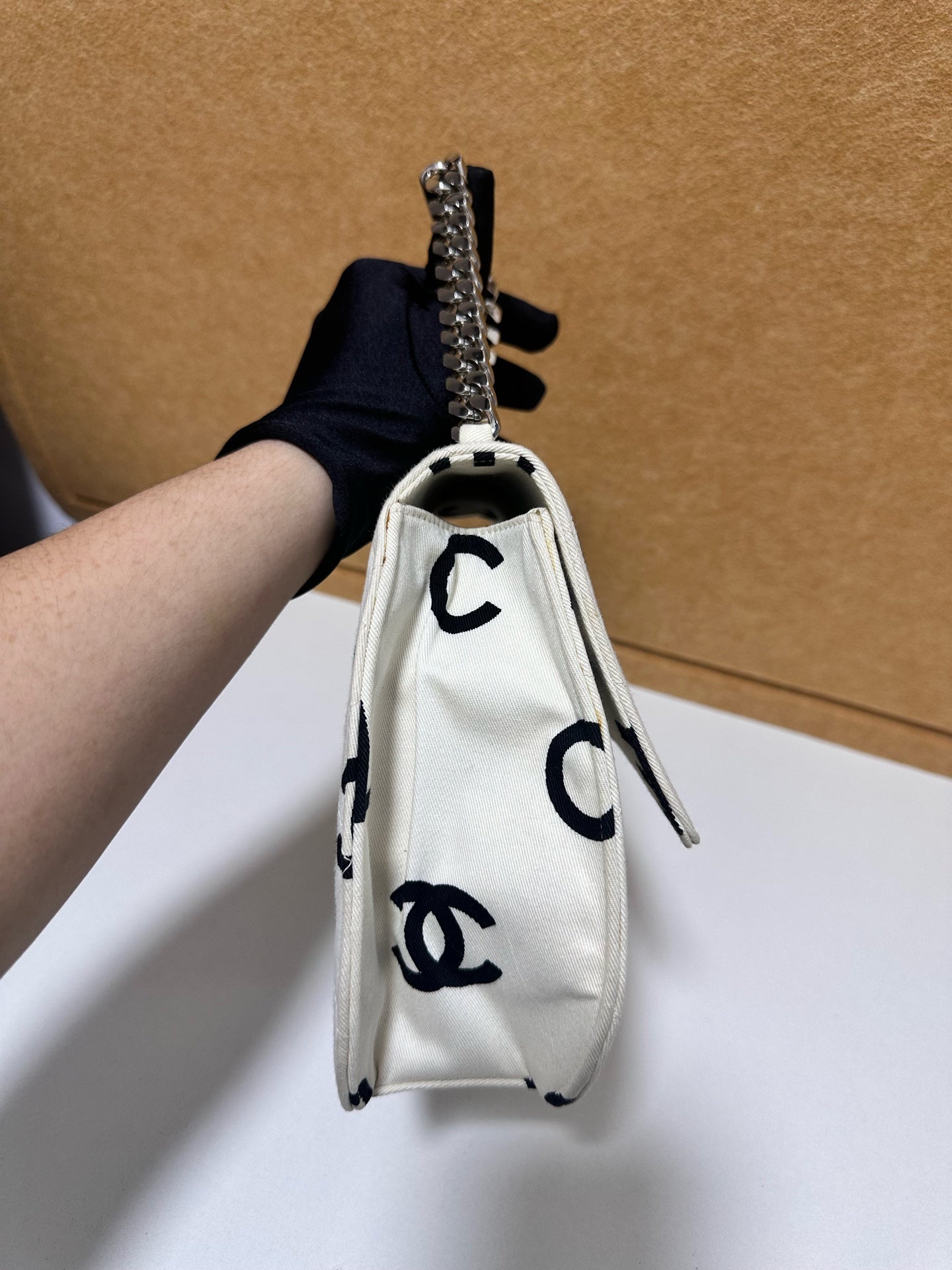 Chanel - Other - Cloth - White - (mini)