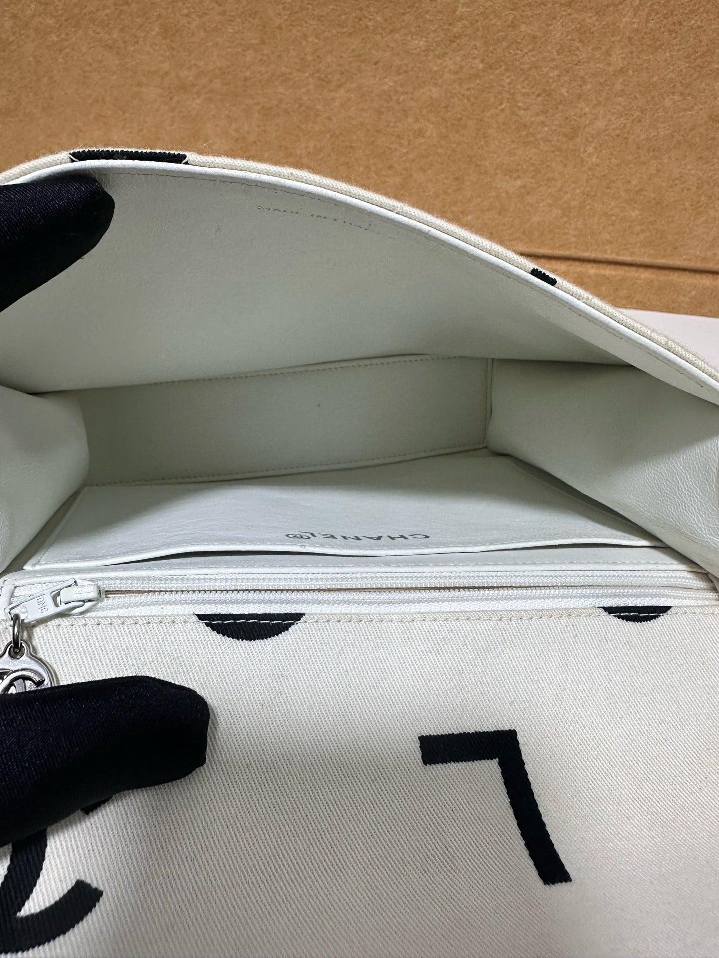 Chanel - Other - Cloth - White - (mini)