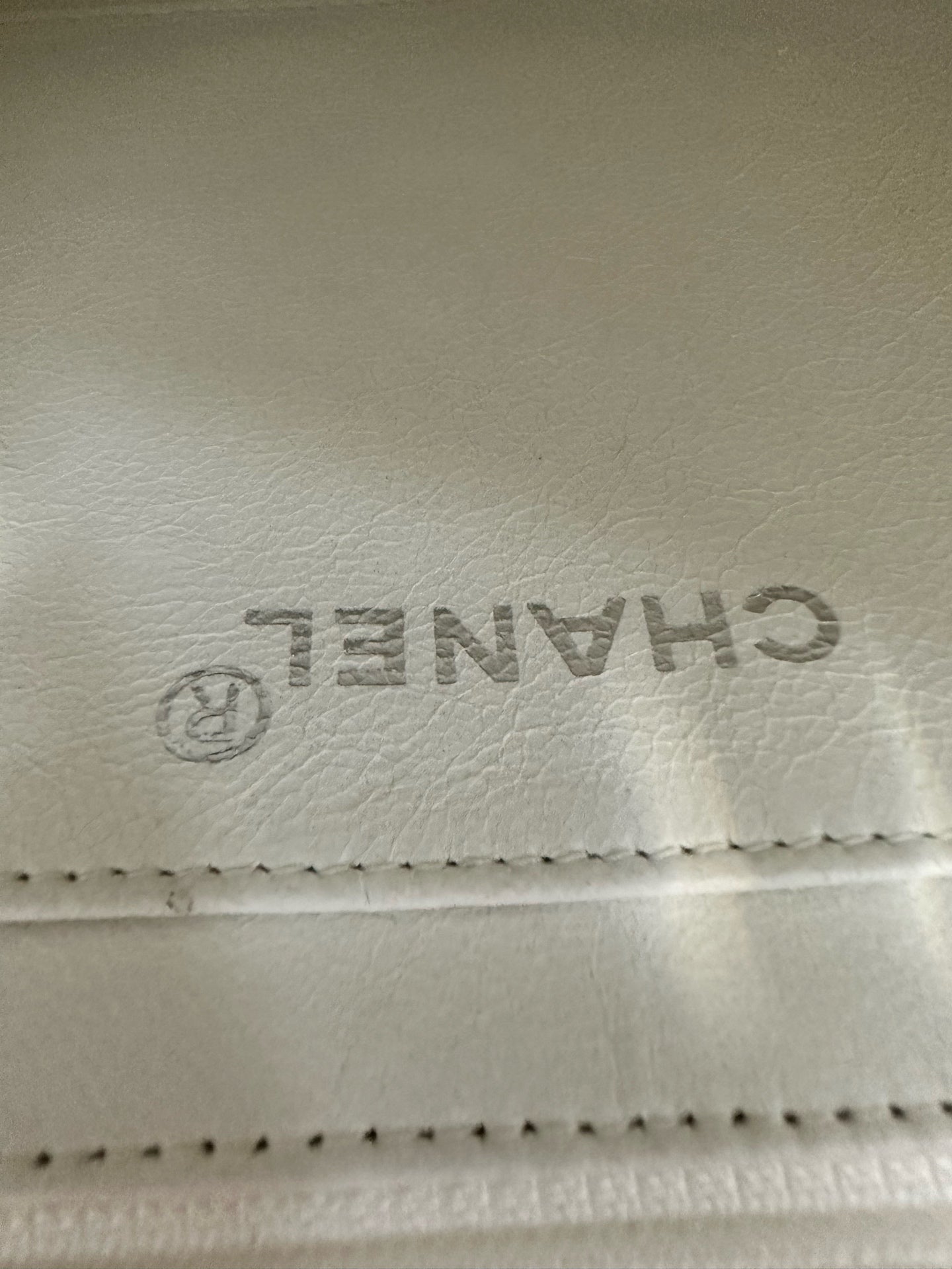 Chanel - Other - Cloth - White - (mini)