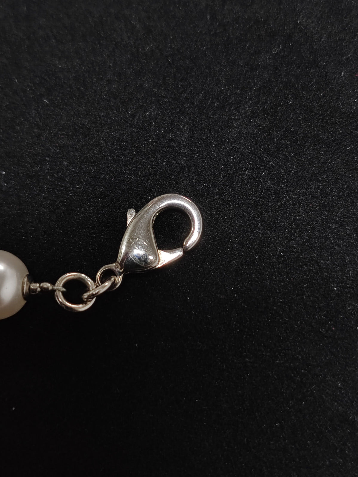 Chanel - Other - Costume jewellery with glass strass and imitation pearls. - Silver