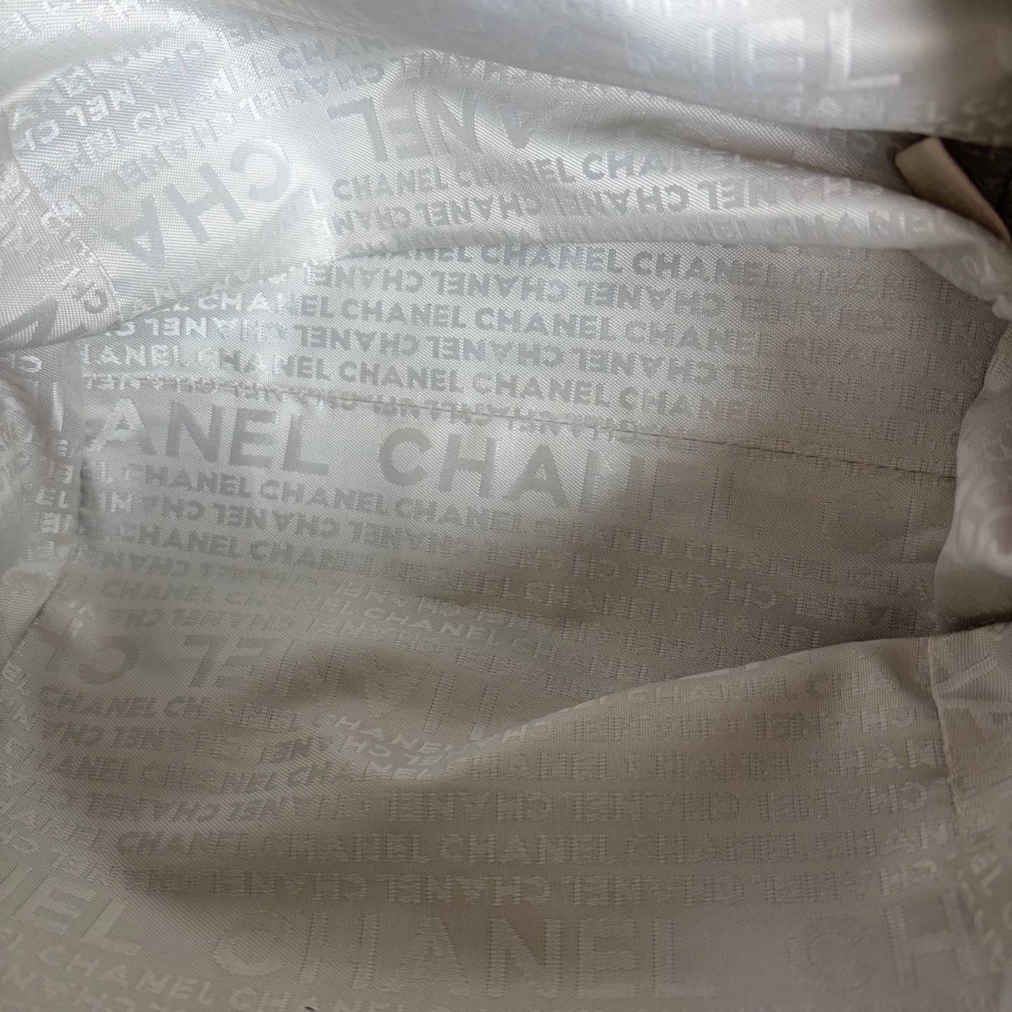 Chanel - Other - Cowhide leather - Beige - (mini)
