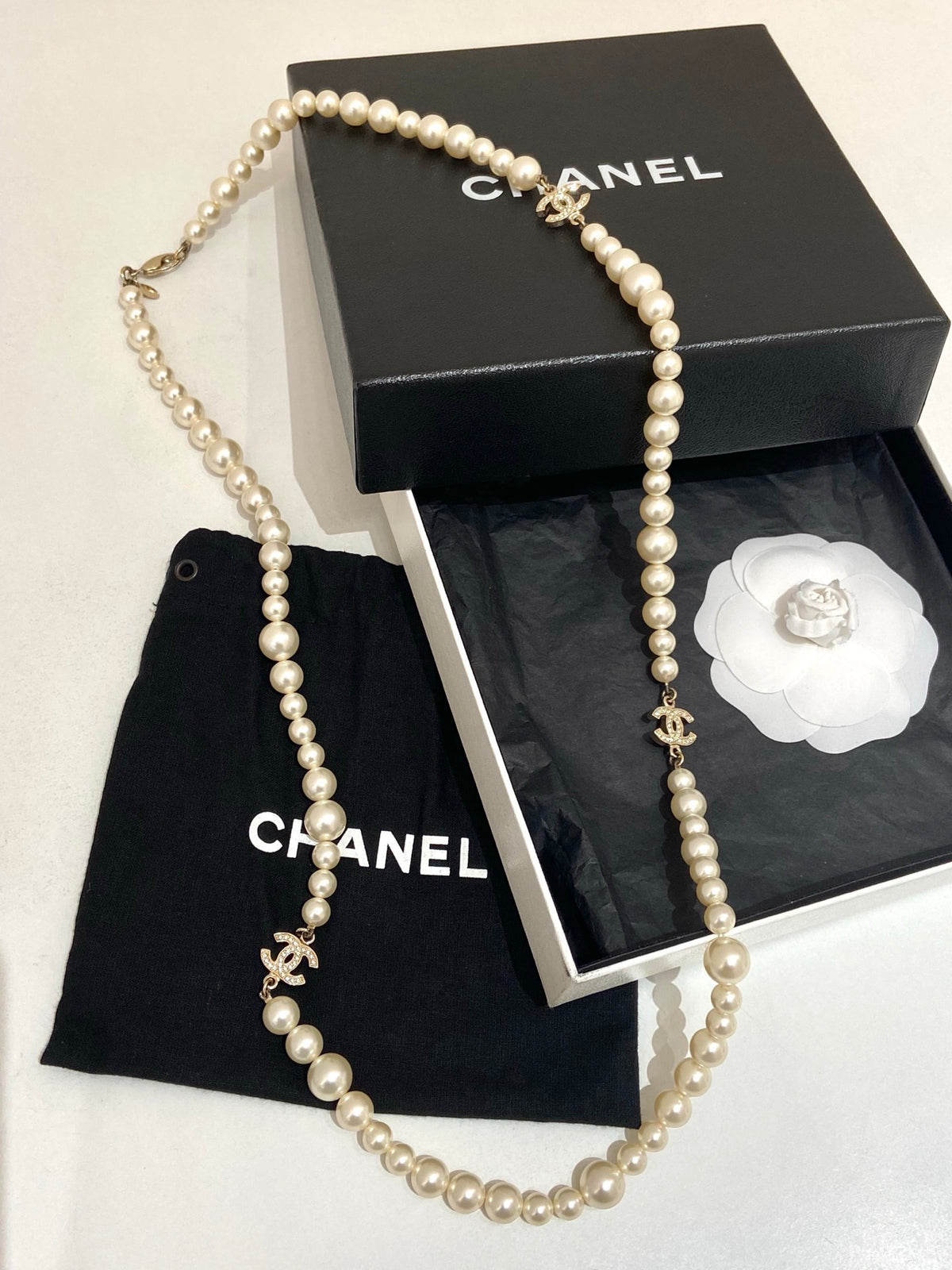Chanel - Other - Crystal - Beige