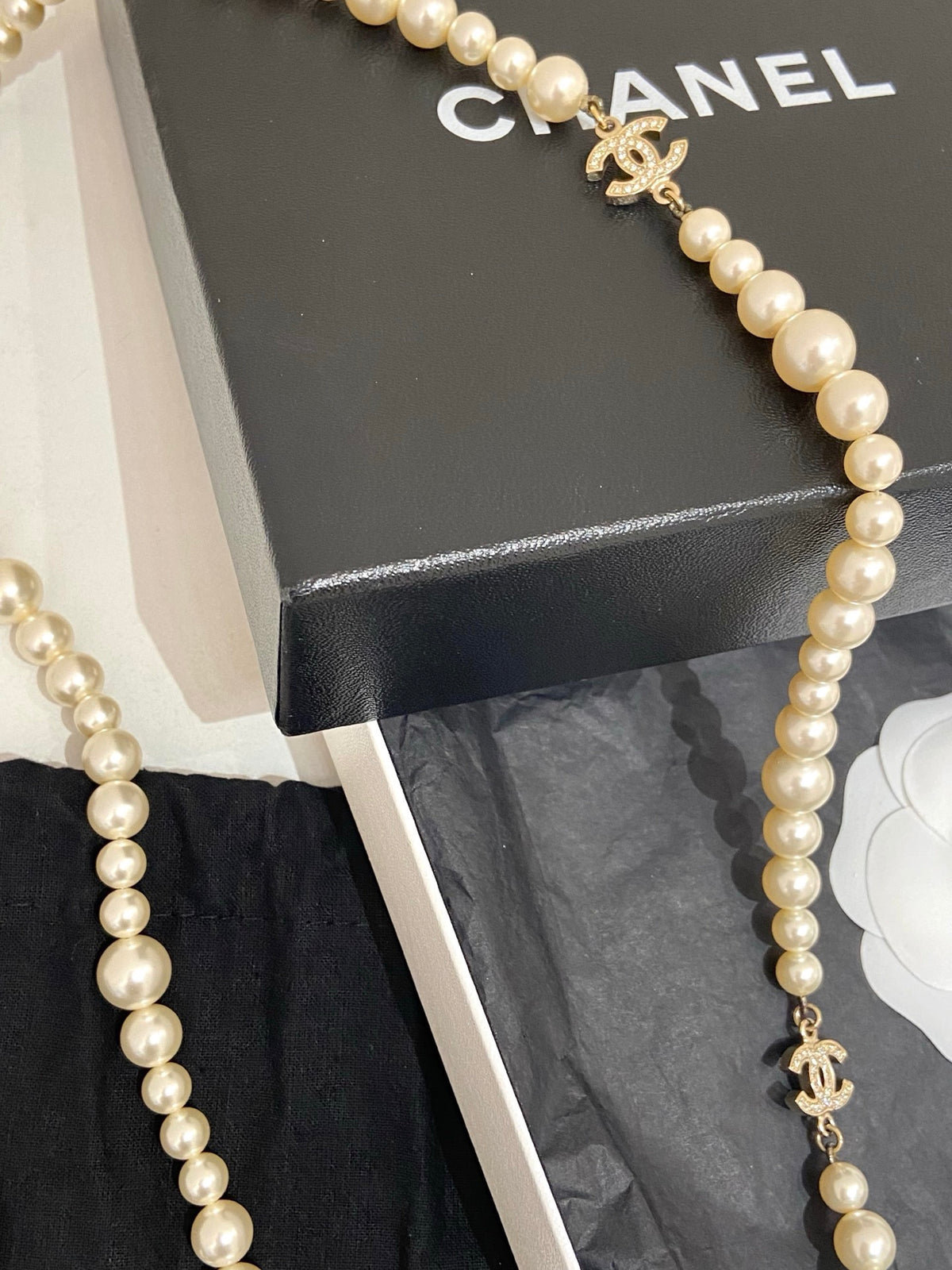 Chanel - Other - Crystal - Beige