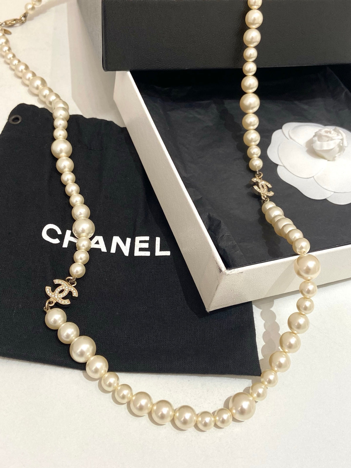 Chanel - Other - Crystal - Beige