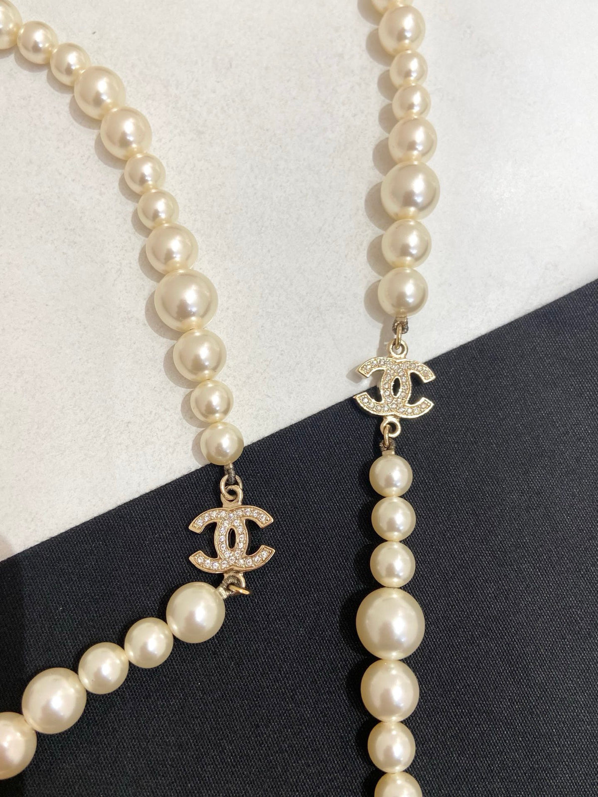 Chanel - Other - Crystal - Beige