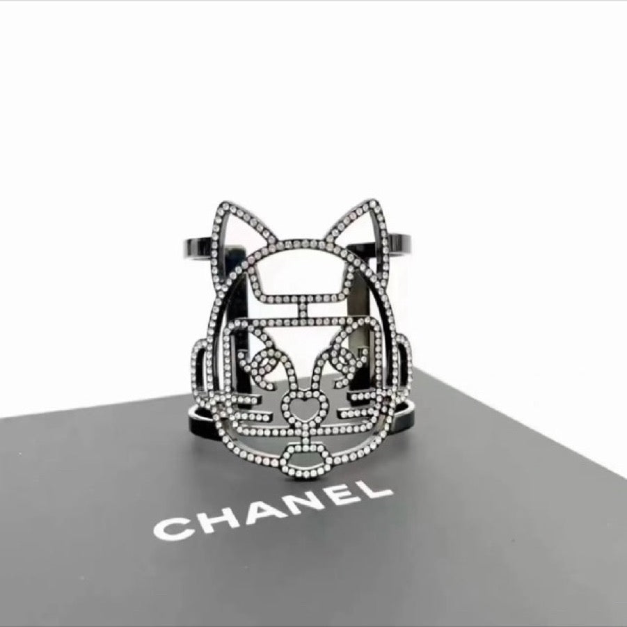 Chanel - Other - Crystal - Black