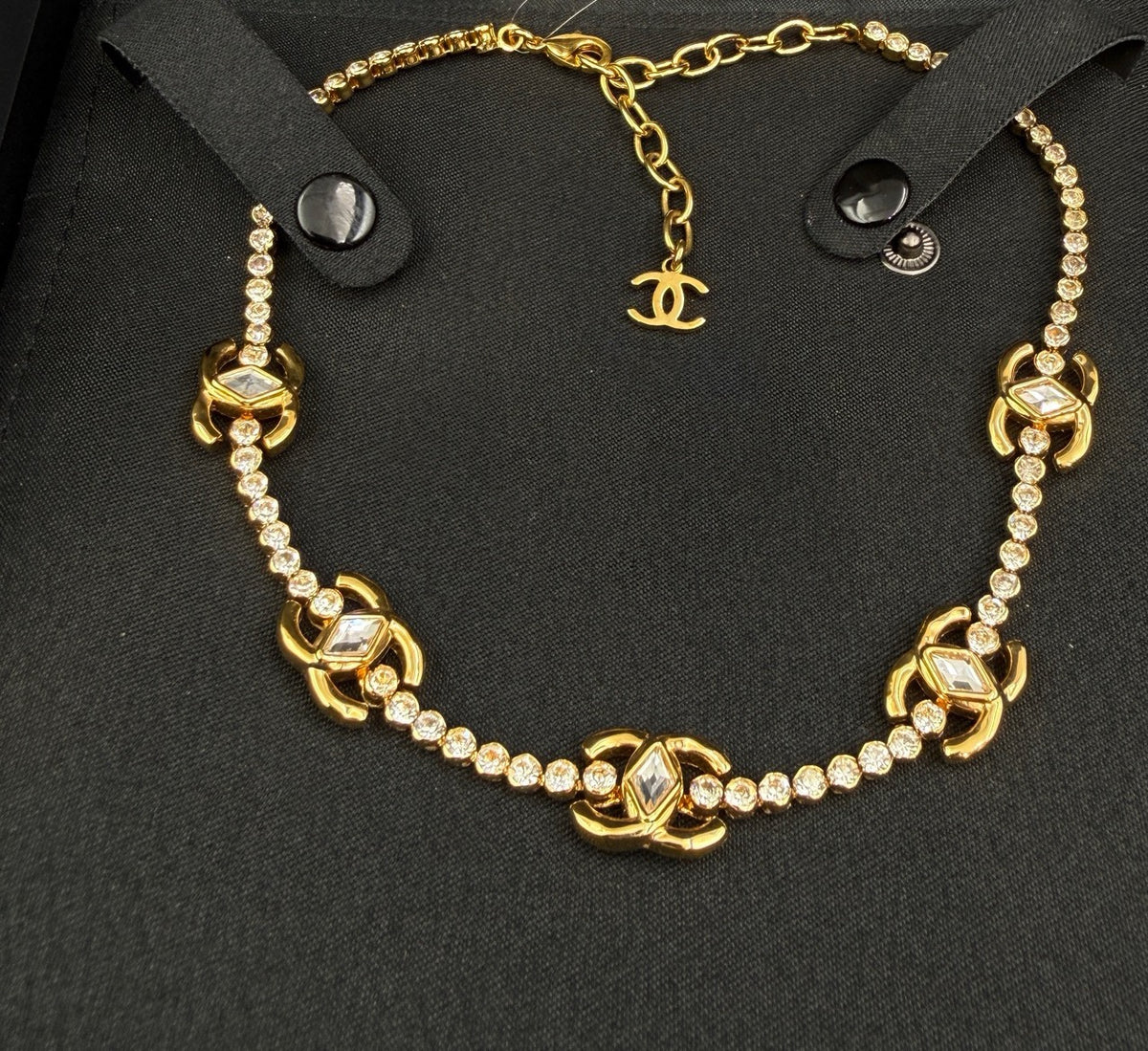 Chanel - Other - Crystal - Gold