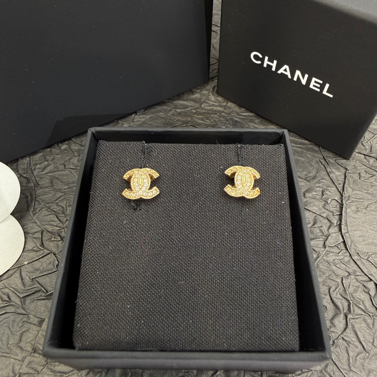 Chanel - Other - Crystal - Gold