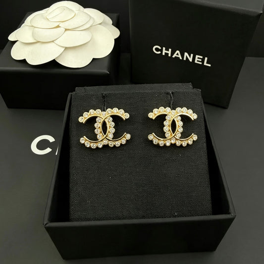 Chanel - Other - Crystal - Gold