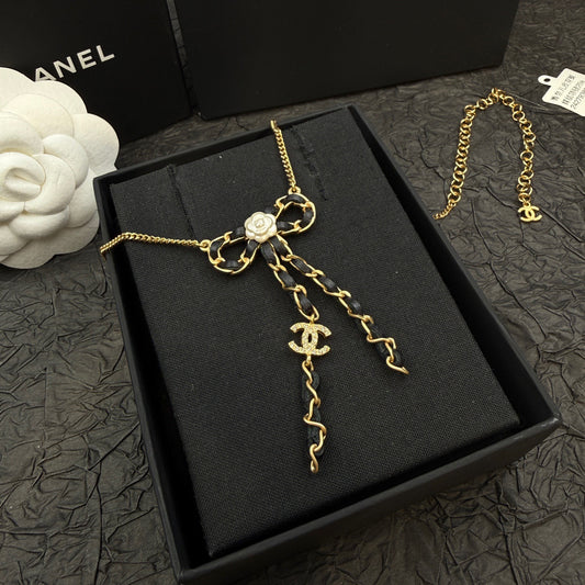 Chanel - Other - Crystal - Gold