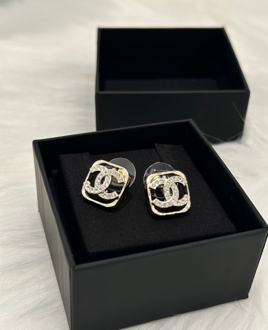 Chanel - Other - Crystal - Gold
