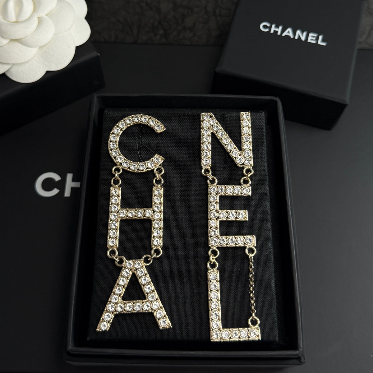 Chanel - Other - Crystal - Gold