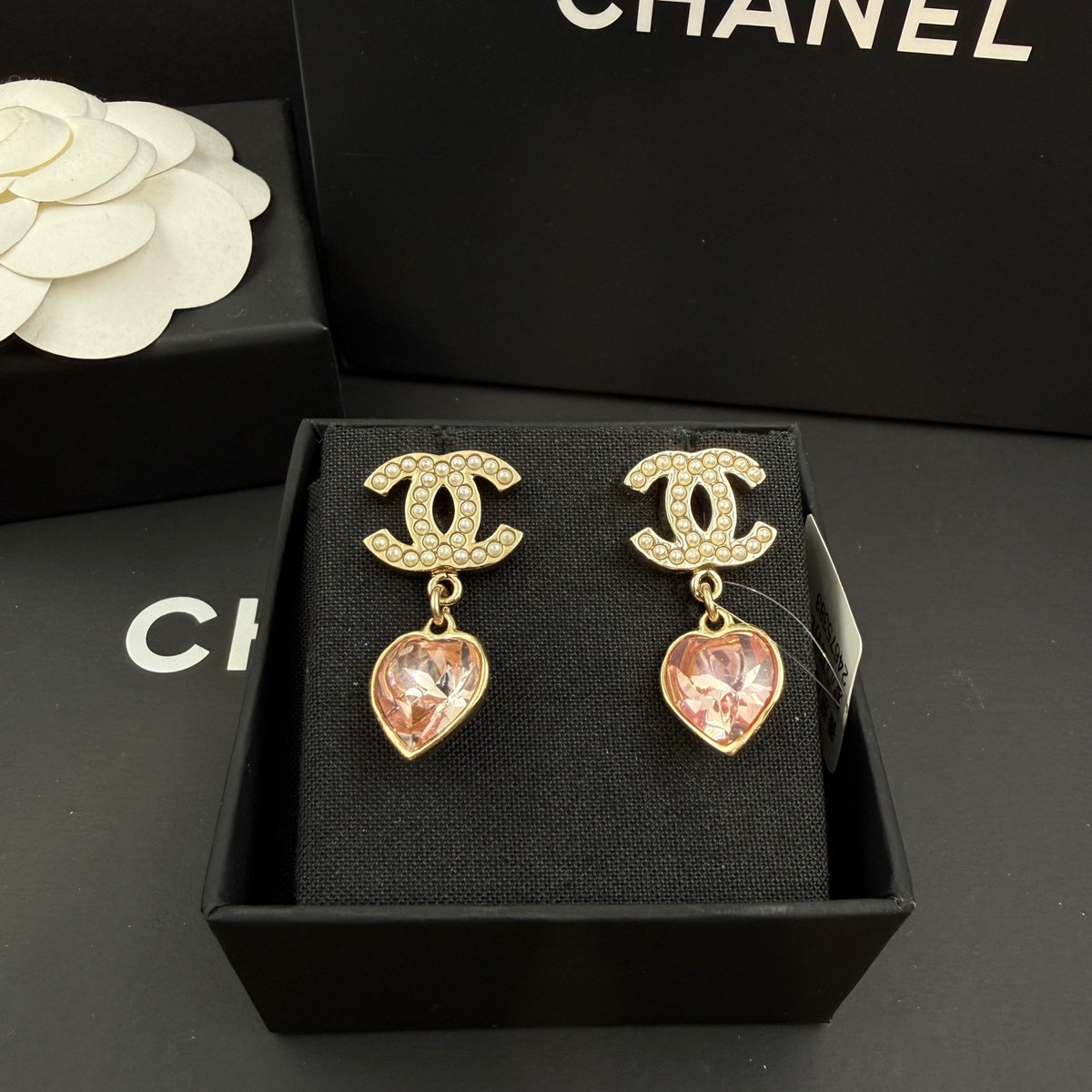 Chanel - Other - Crystal - Gold