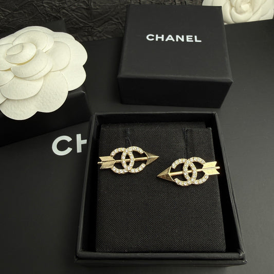 Chanel - Other - Crystal - Gold