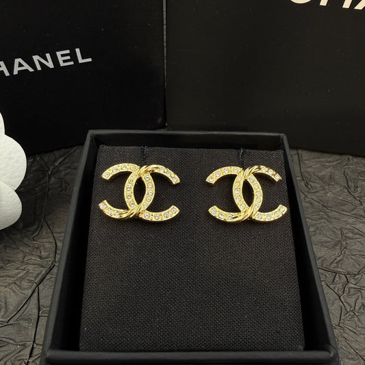 Chanel - Other - Crystal - Gold