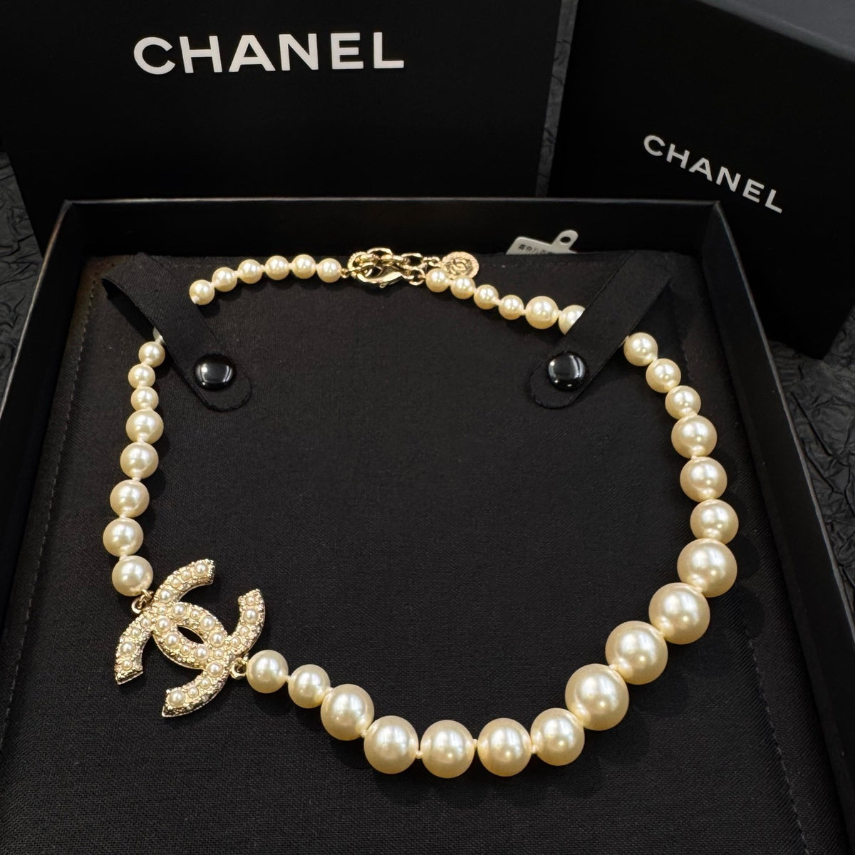 Chanel - Other - Crystal - Gold