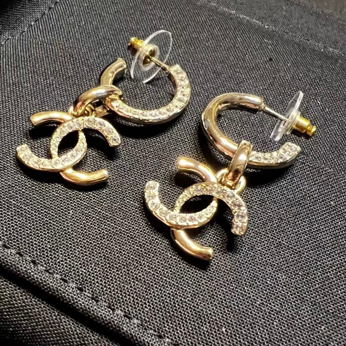 Chanel - Other - Crystal - Gold