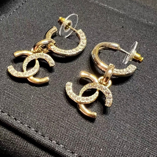 Chanel - Other - Crystal - Gold