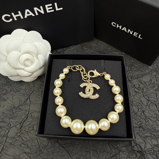 Chanel - Other - Crystal - Gold
