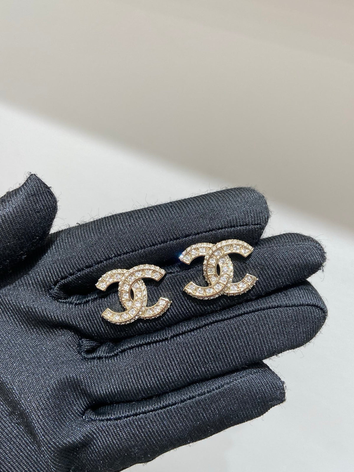 Chanel - Other - Crystal - Gold