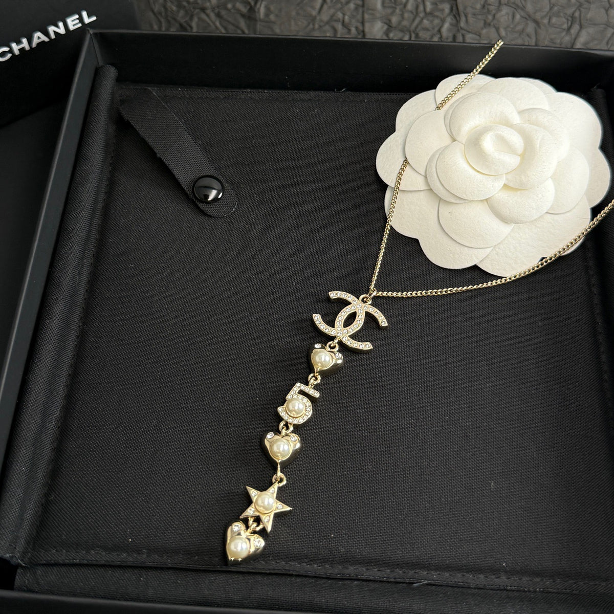 Chanel - Other - Crystal - Gold