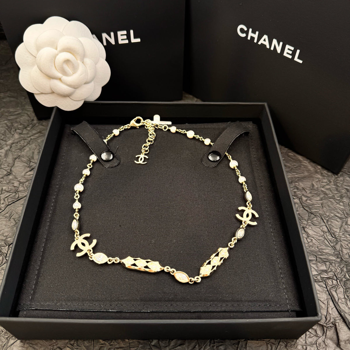 Chanel - Other - Crystal - Gold