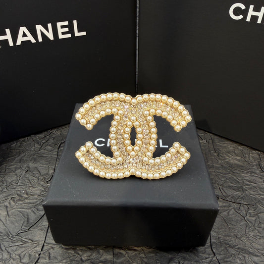 Chanel - Other - Crystal - Gold