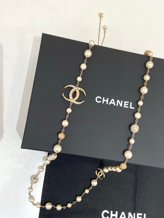 Chanel - Other - Crystal - Gold