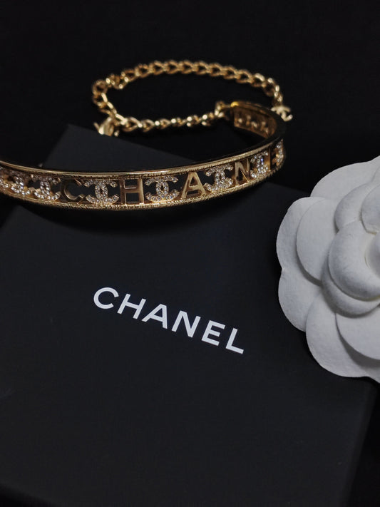 Chanel - Other - Crystal - Gold
