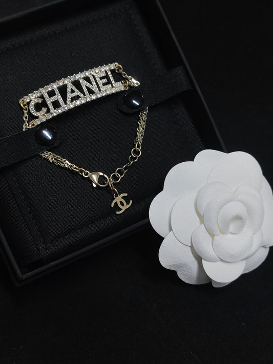 Chanel - Other - Crystal - Gold