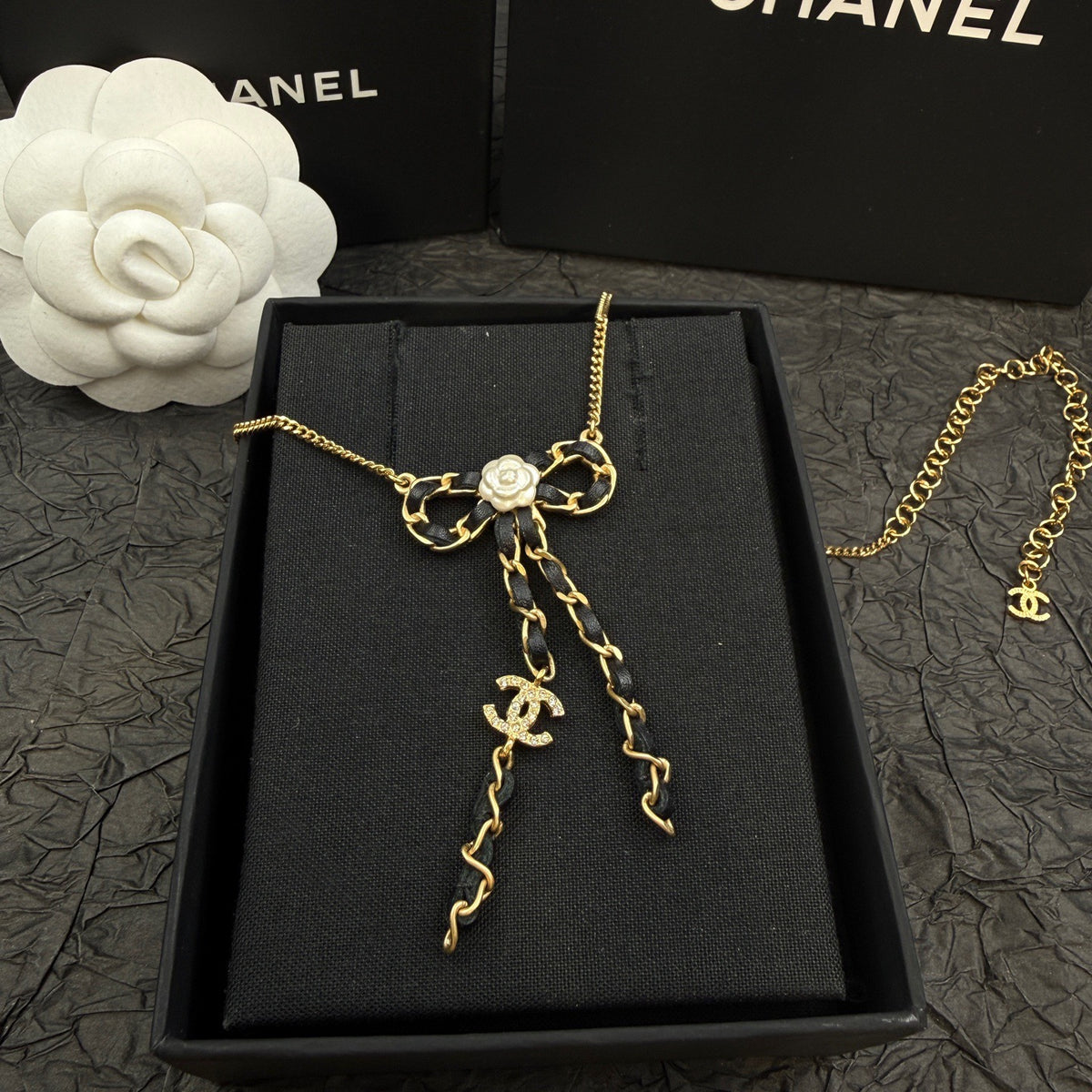 Chanel - Other - Crystal - Gold