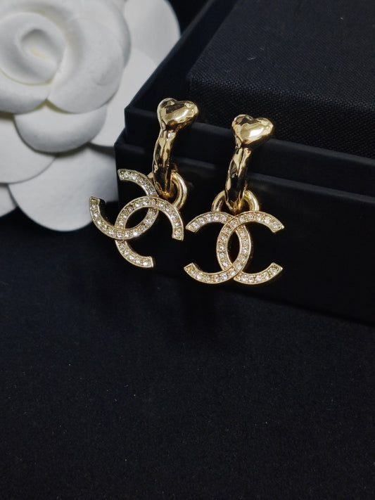 Chanel - Other - Crystal - Gold