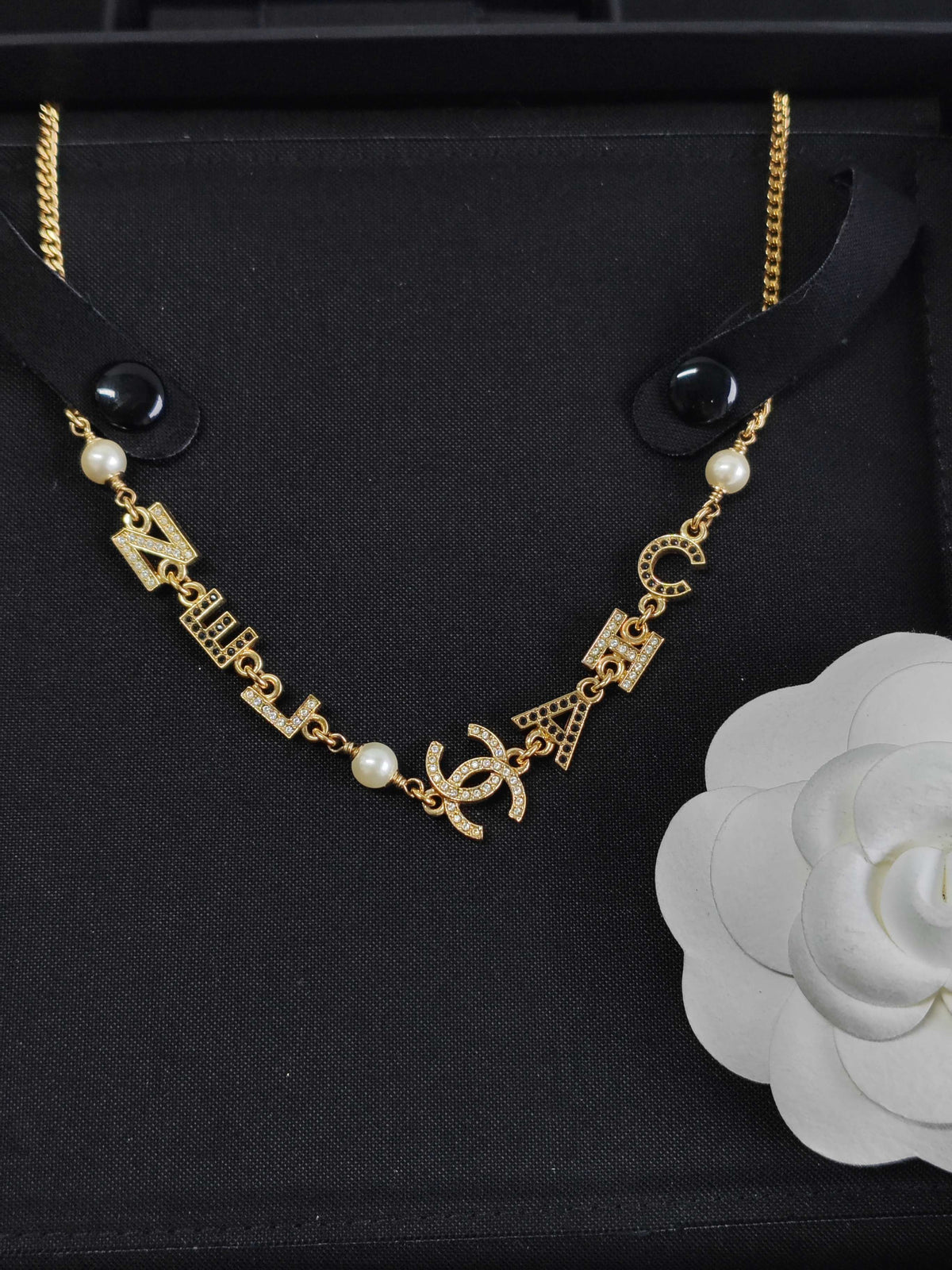 Chanel - Other - Crystal - Gold