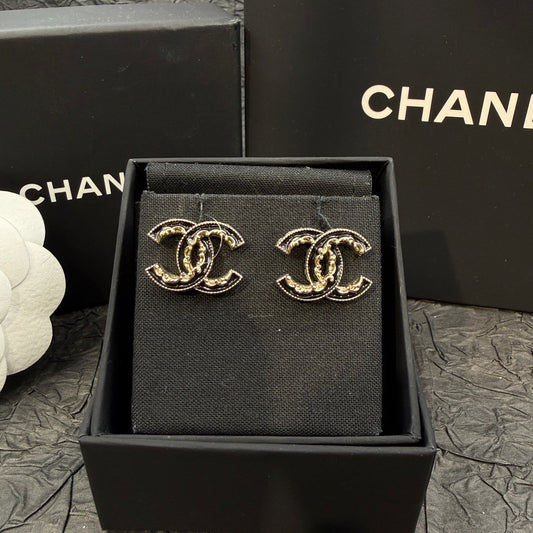 Chanel - Other - Crystal - Gold