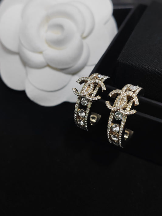 Chanel - Other - Crystal - Gold