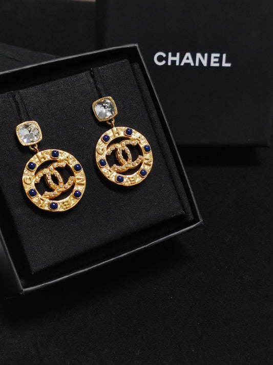 Chanel - Other - Crystal - Gold