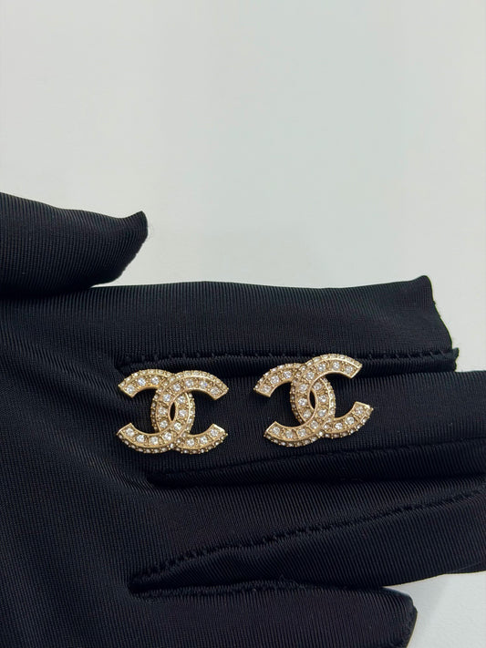 Chanel - Other - Crystal - Gold