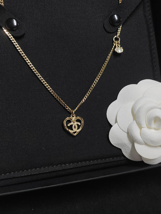 Chanel - Other - Crystal - Gold
