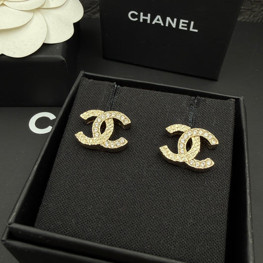 Chanel - Other - Crystal - Gold