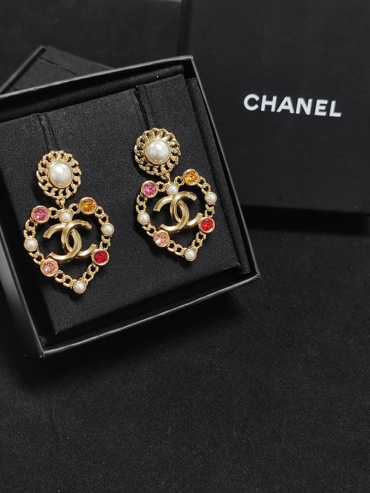 Chanel - Other - Crystal - Gold