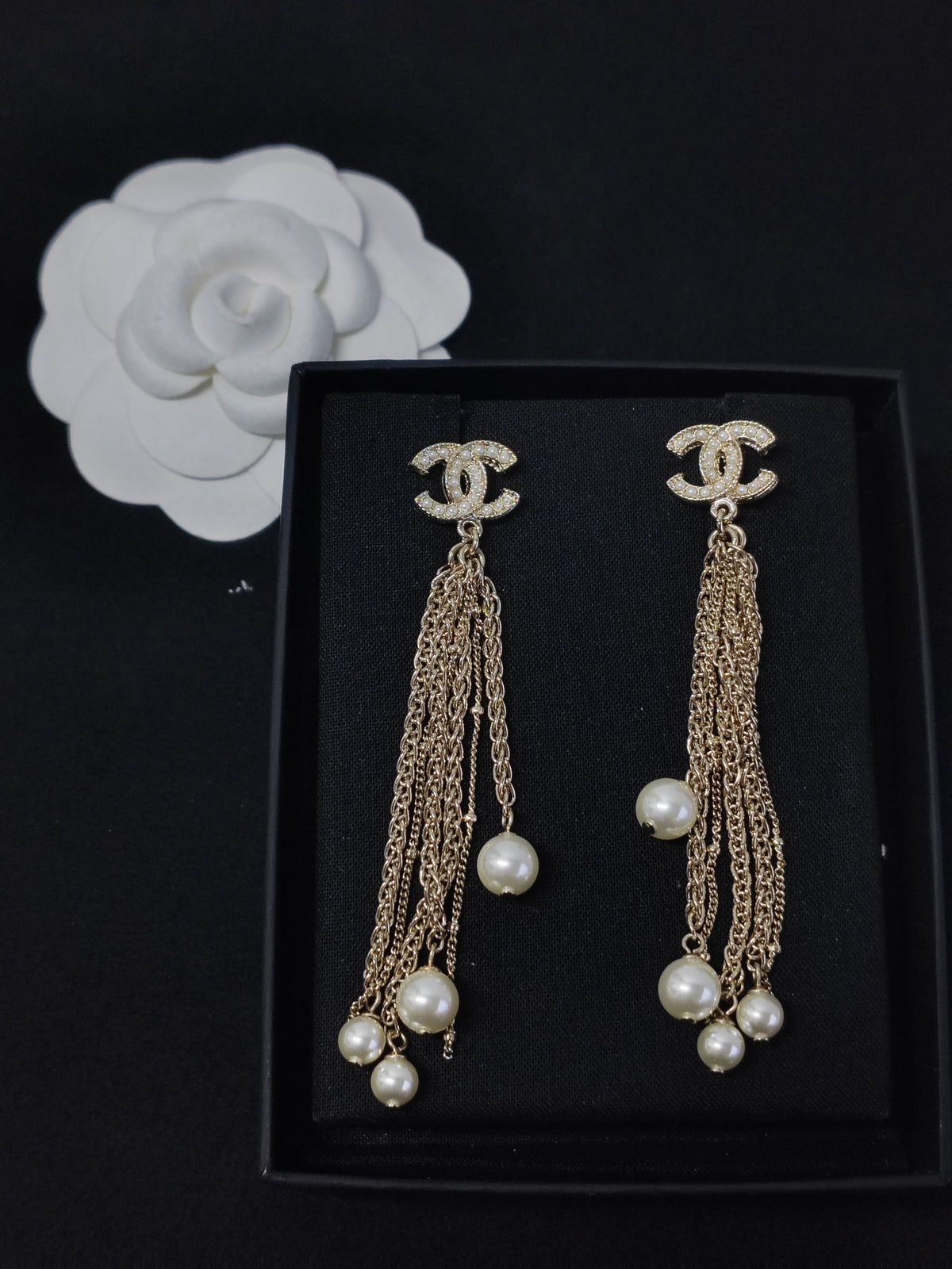 Chanel - Other - Crystal - Gold