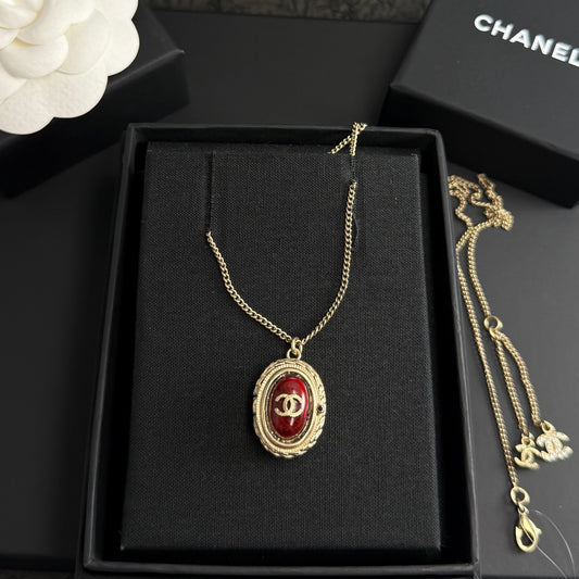 Chanel - Other - Crystal - Gold